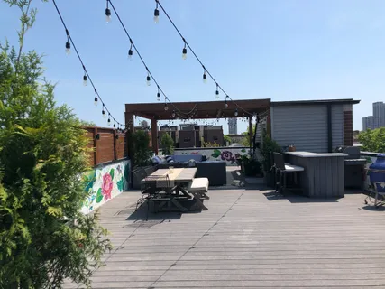 $1,000,000 | 2038 North Halsted Street, Unit 3, Chicago, IL 60614
