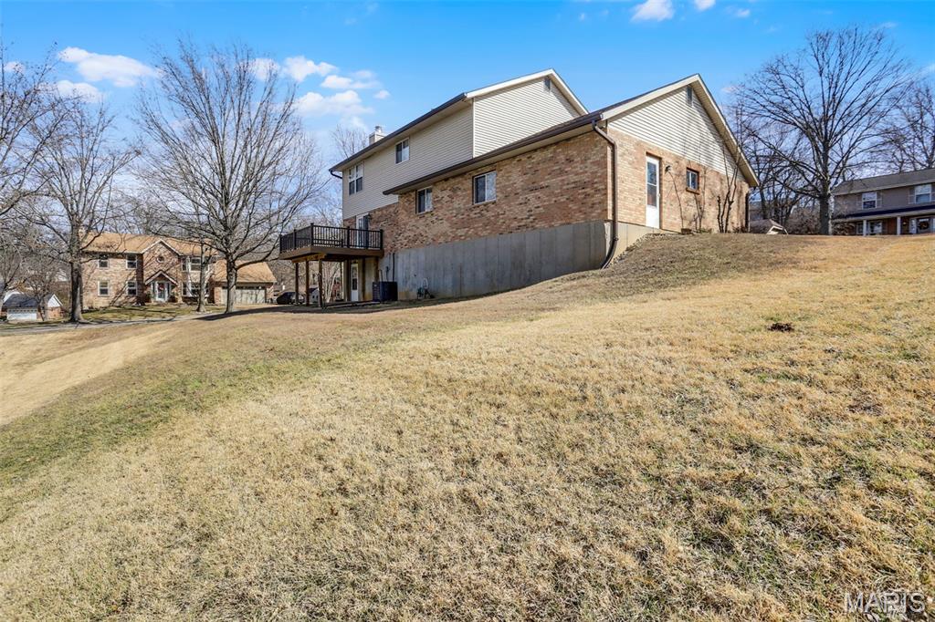 3028 Olde Post Road St. Louis, MO 63129 - Photo 35 of 39