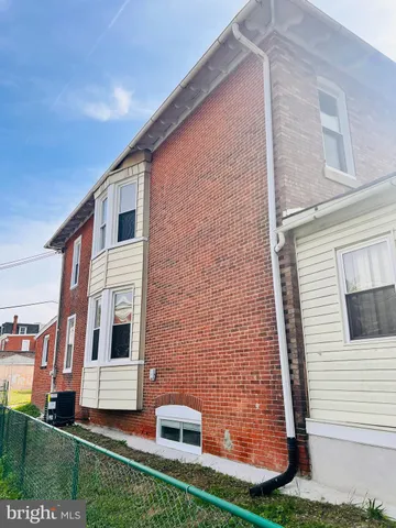 $249,500 | 1143 Chestnut Street, Darby, PA 19023