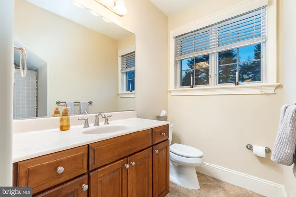 $2,290,000 | 5829 Ridgeview Drive, Doylestown, PA 18902