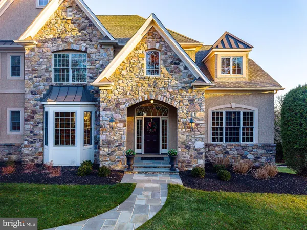 $2,290,000 | 5829 Ridgeview Drive, Doylestown, PA 18902