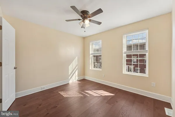 $172,000 | 637 Kohn Street, Norristown, PA 19401