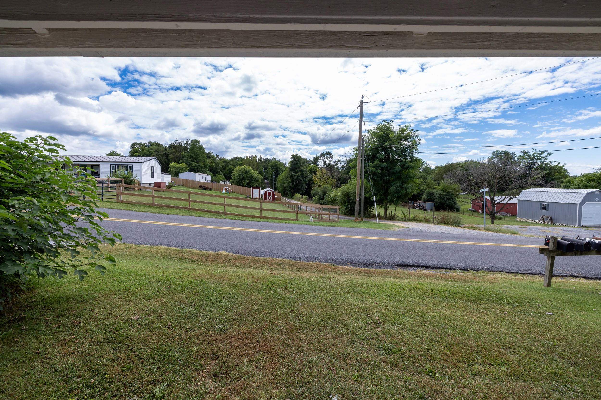 17801 Red Brush Road Elkton, VA 22827 - Photo 28 of 48 a view of a terrace