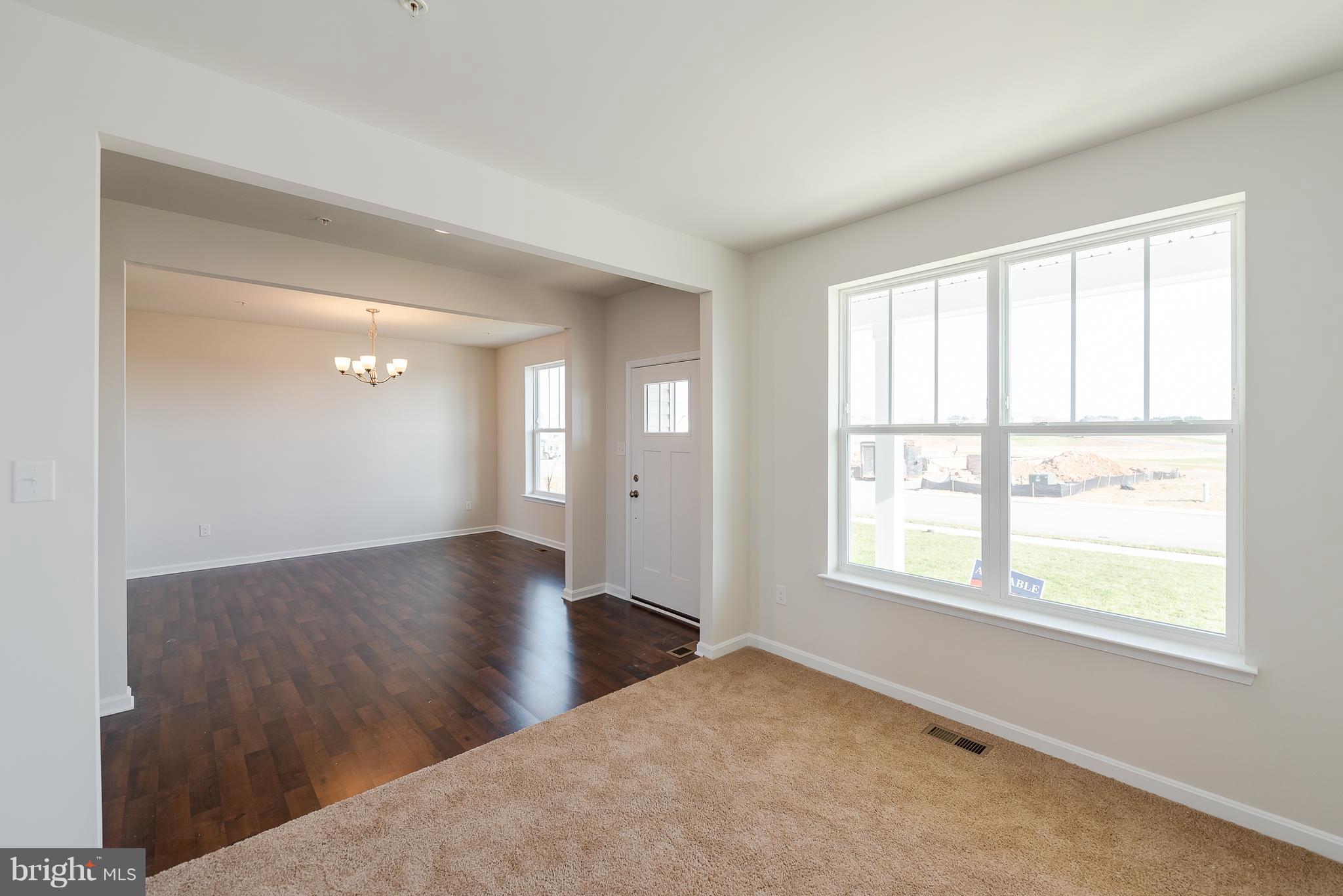 610 Stonegate Road Westminster, MD 21157 - Photo 4 of 56 Gallery Image 4