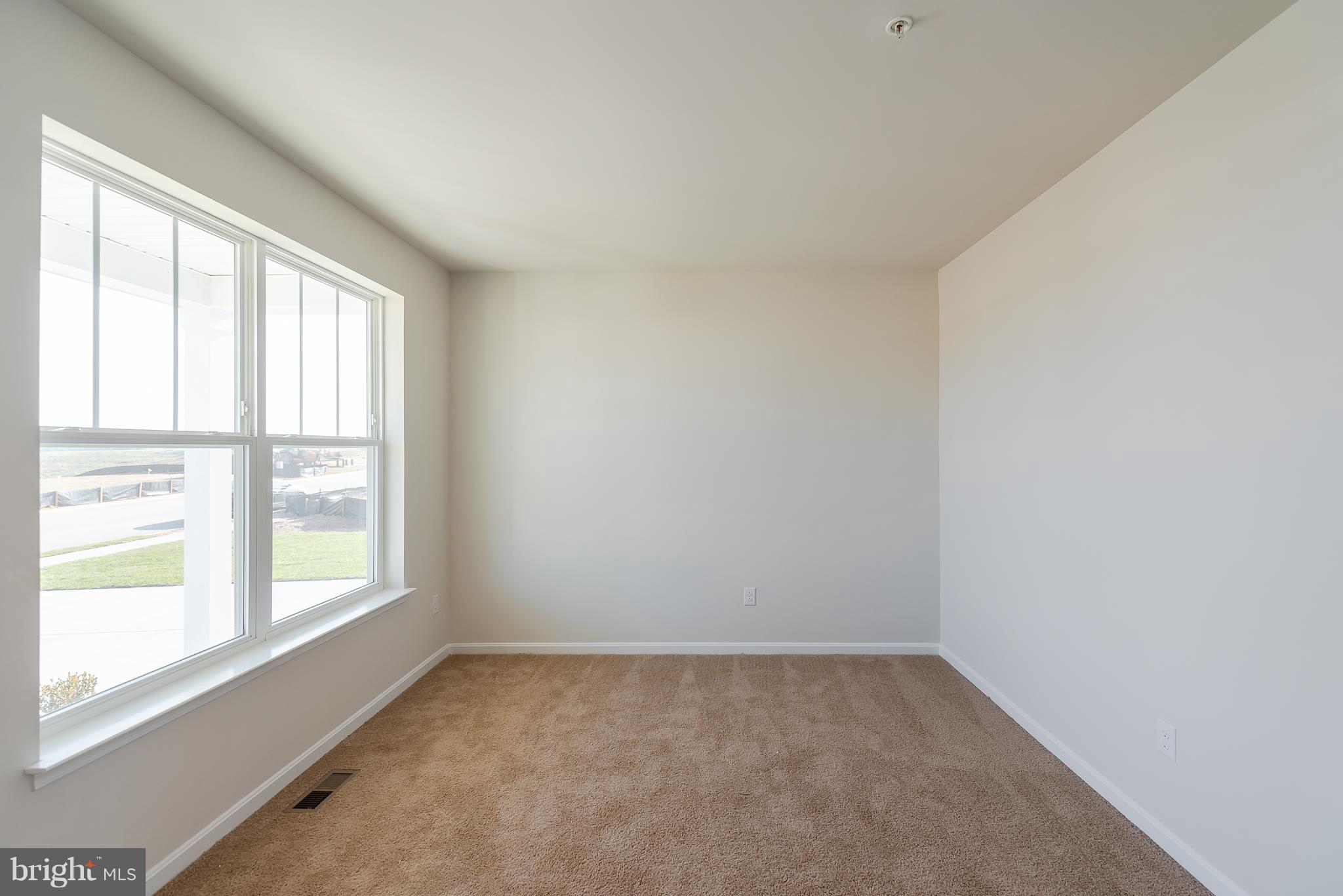 610 Stonegate Road Westminster, MD 21157 - Photo 6 of 56 Gallery Image 6