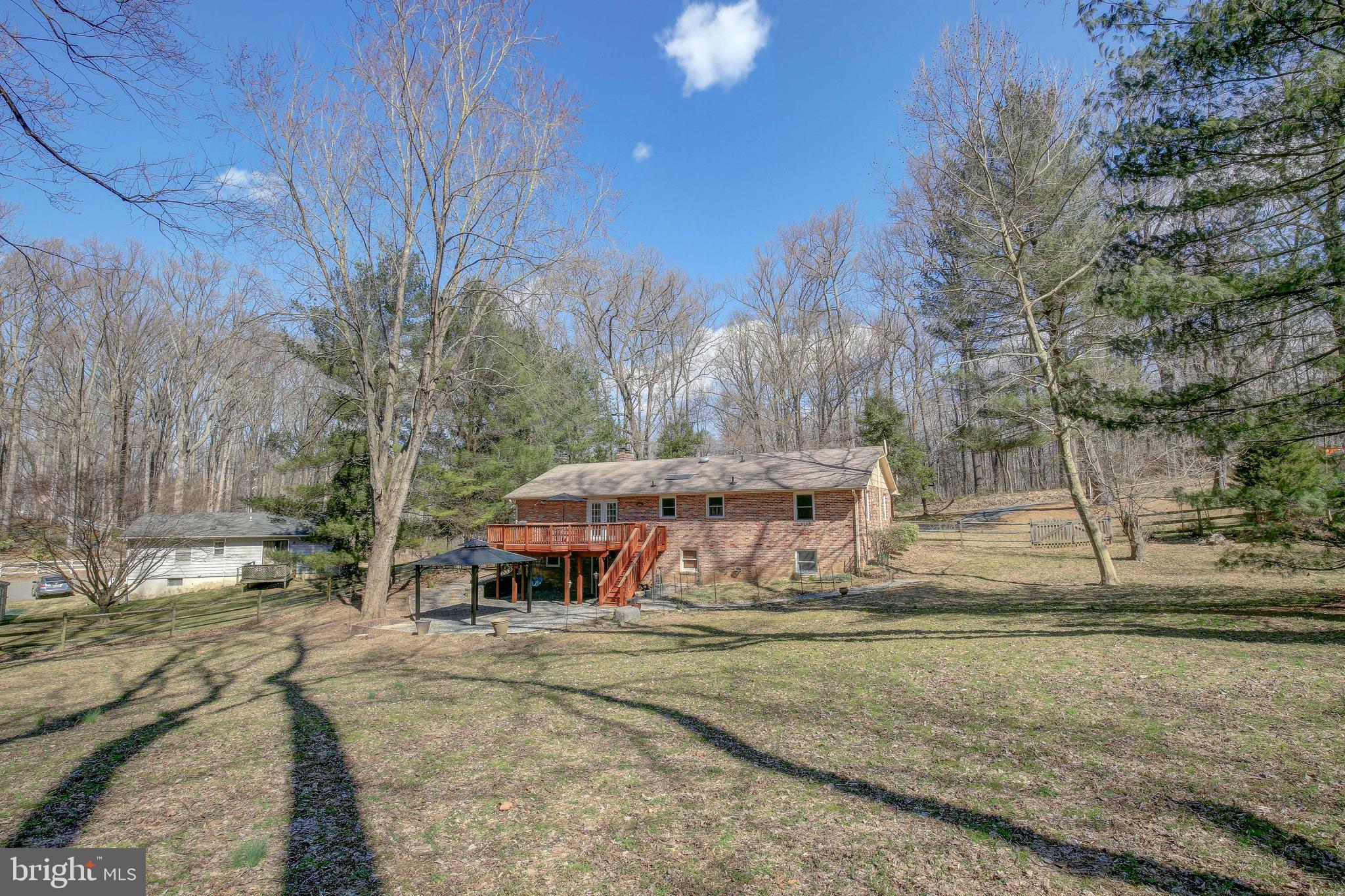 14020 Berryville Road Darnestown, MD 20874 - Photo 10 of 36 Gallery Image 10