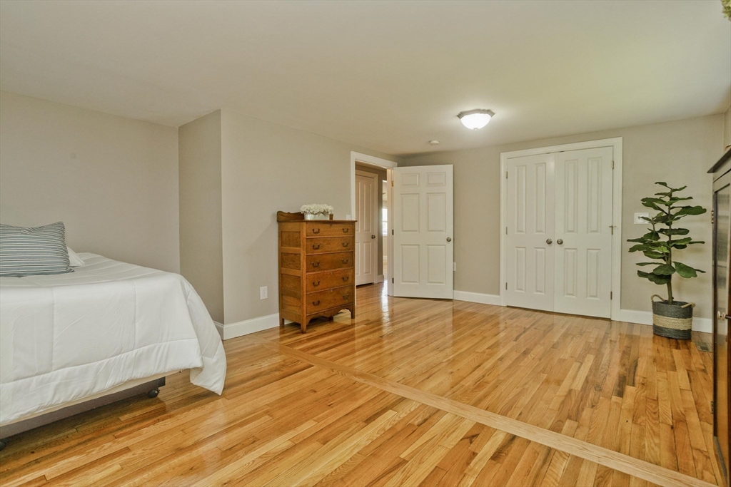 1883 Parker Street Springfield, MA 01128 - Photo 15 of 39 Gallery Image 15
