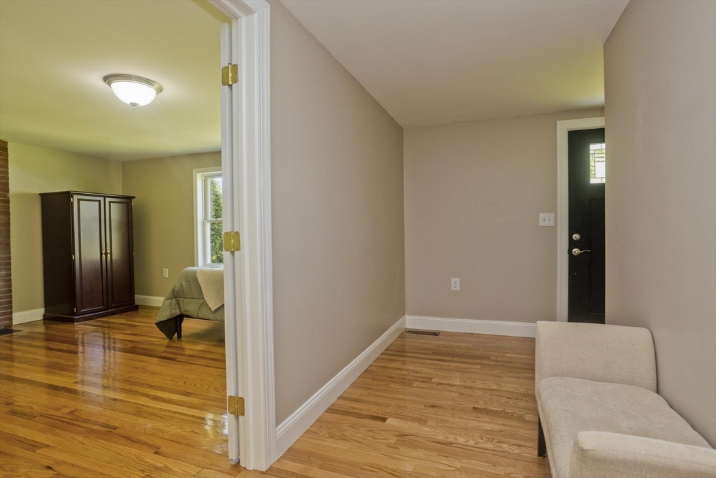 1883 Parker Street Springfield, MA 01128 - Photo 25 of 39 Gallery Image 25