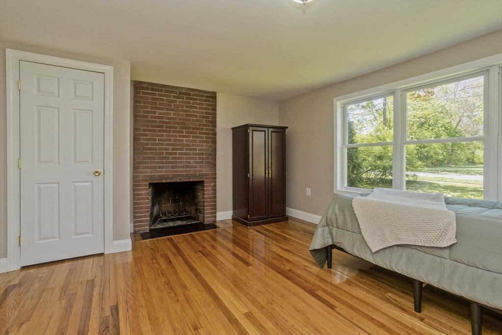 1883 Parker Street Springfield, MA 01128 - Photo 26 of 39 Gallery Image 26