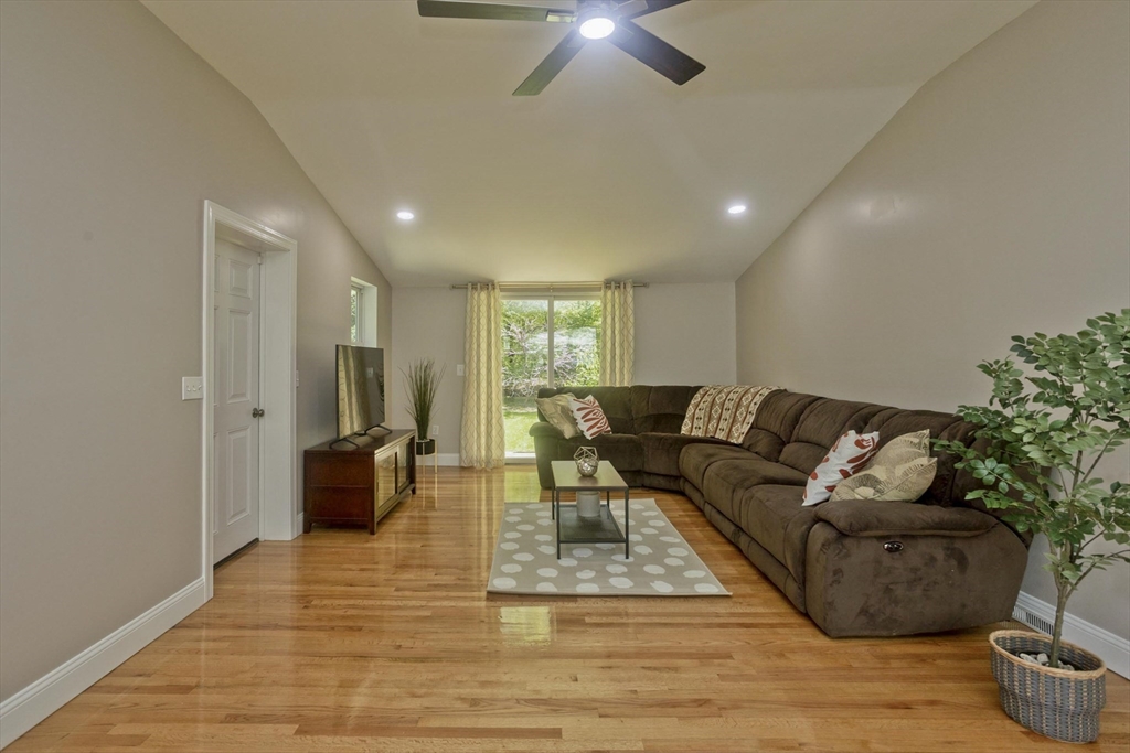 1883 Parker Street Springfield, MA 01128 - Photo 3 of 39 Gallery Image 3