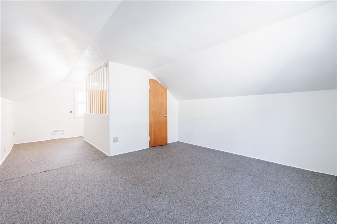 286 Filon Avenue Irondequoit, NY 14622 - Photo 19 of 26