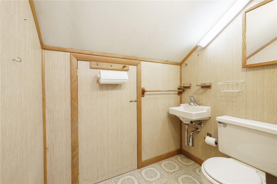 286 Filon Avenue Irondequoit, NY 14622 - Photo 20 of 26