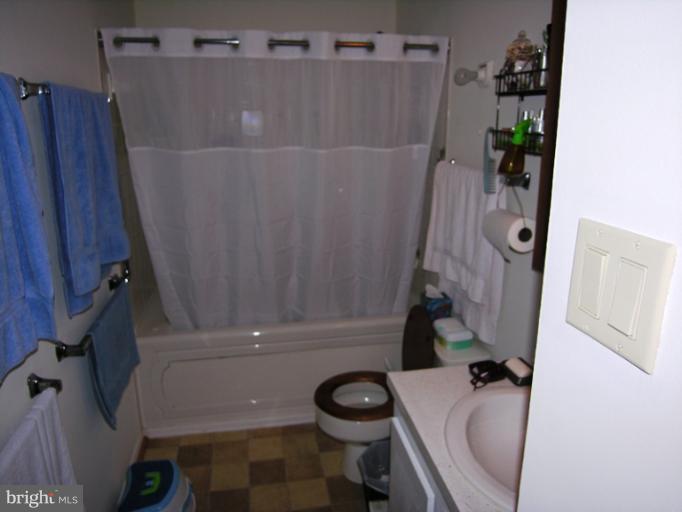 3705 Chado Road Clinton, MD 20735 - Photo 14 of 18 Bath