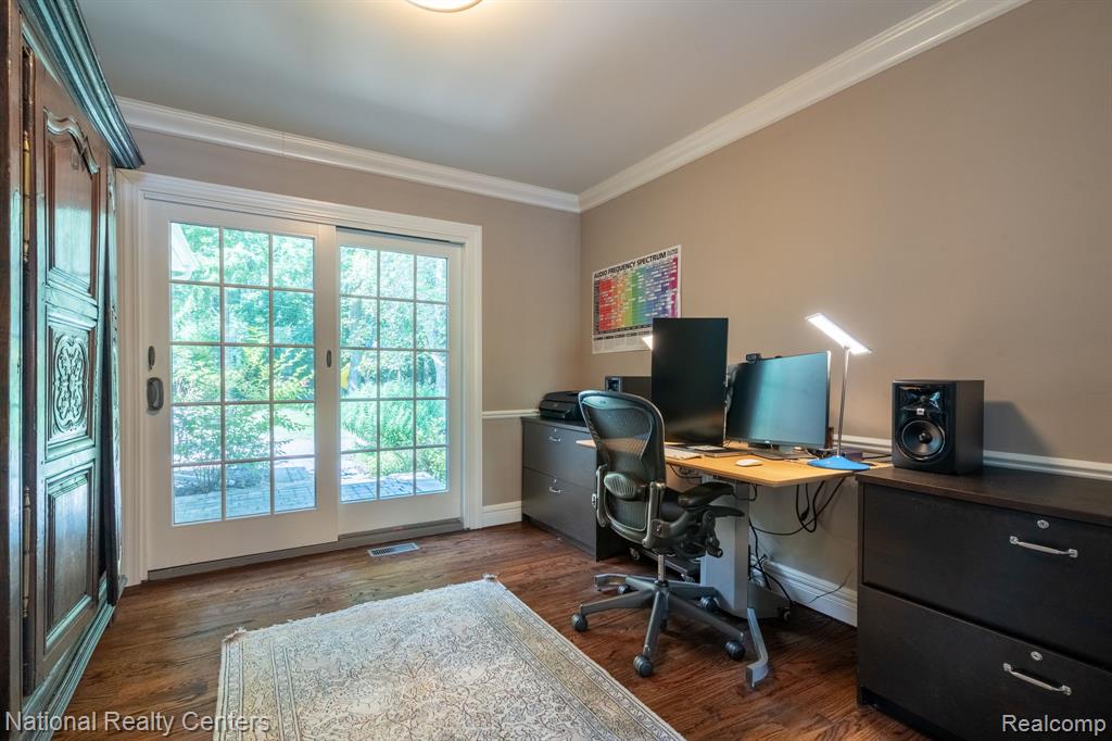 31467 Old Cannon Road Beverly Hills, MI 48025 - Photo 19 of 35