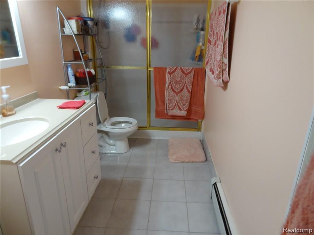 874 Collier Road Pontiac, MI 48340 - Photo 22 of 26