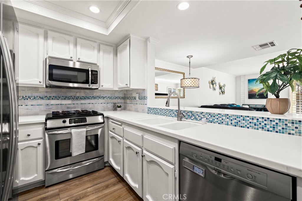 5151 Walnut Avenue, Unit 27 Irvine, CA 92604 - Photo 12 of 35