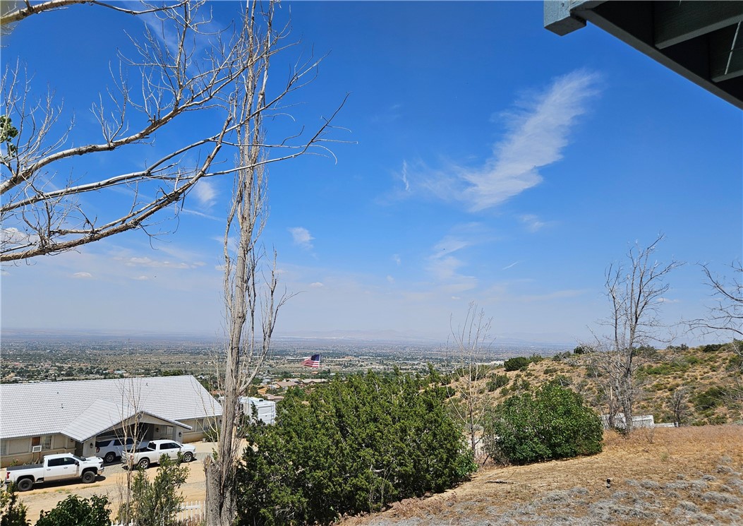 2831 Cygnet Road Pinon Hills, CA 92372 - Photo 31 of 32 View