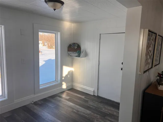 $700 | 100 East Main Street, Gunter, TX 75058