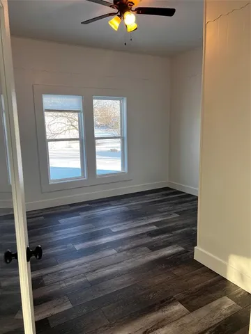 $700 | 100 East Main Street, Gunter, TX 75058