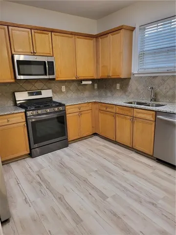 $2,300 | 1372 Dukes Creek Drive, Kennesaw, GA 30152