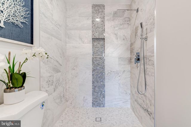 $695,000 | 3721 Mt Airey Lane, Annandale, VA 22003