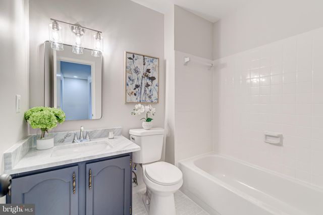 $695,000 | 3721 Mt Airey Lane, Annandale, VA 22003