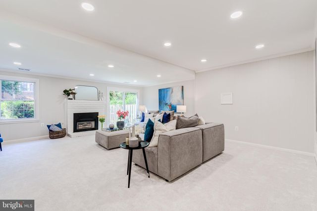 $695,000 | 3721 Mt Airey Lane, Annandale, VA 22003