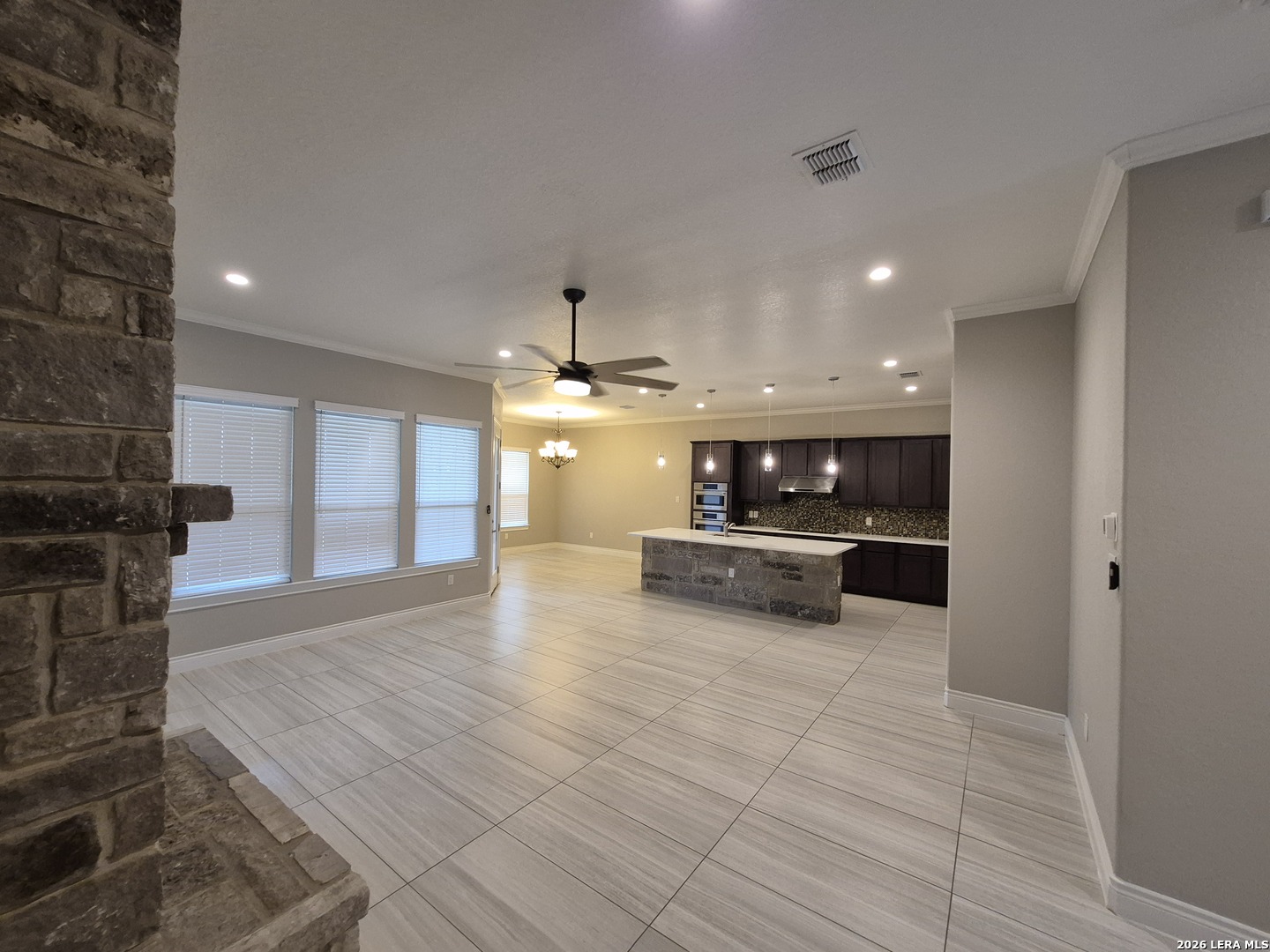 4815 Viewcrest Road San Antonio, TX 78217 - Photo 9 of 28