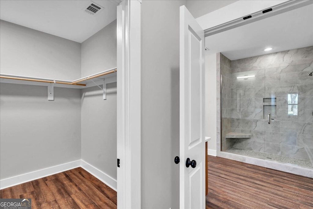2769 Claxton Dairy Road Dublin, GA 31021 - Photo 20 of 48 a view of a hallway
