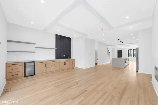 $799,000 | 4420 West Montana Street, Chicago, IL 60639