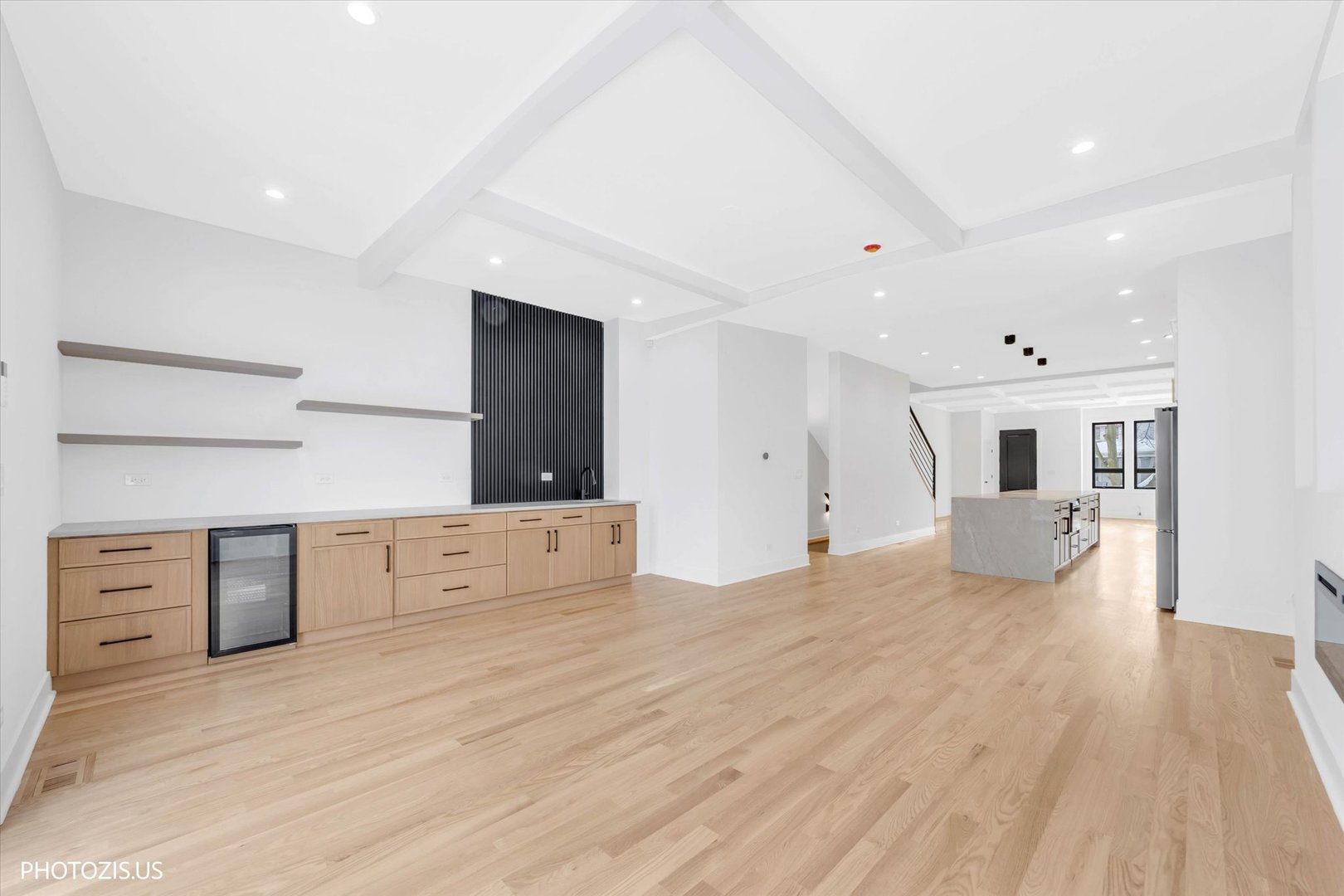 4420 West Montana Street Chicago, IL 60639 - Photo 12 of 44