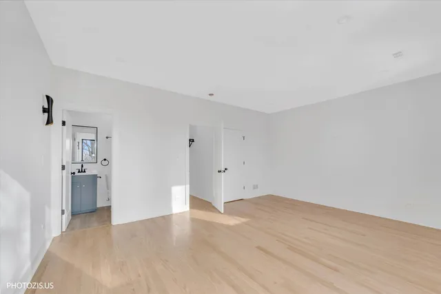 $799,000 | 4420 West Montana Street, Chicago, IL 60639