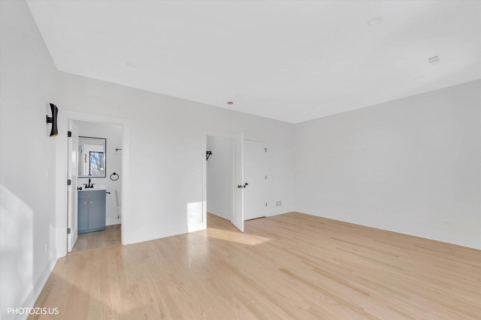 4420 West Montana Street Chicago, IL 60639 - Photo 30 of 44