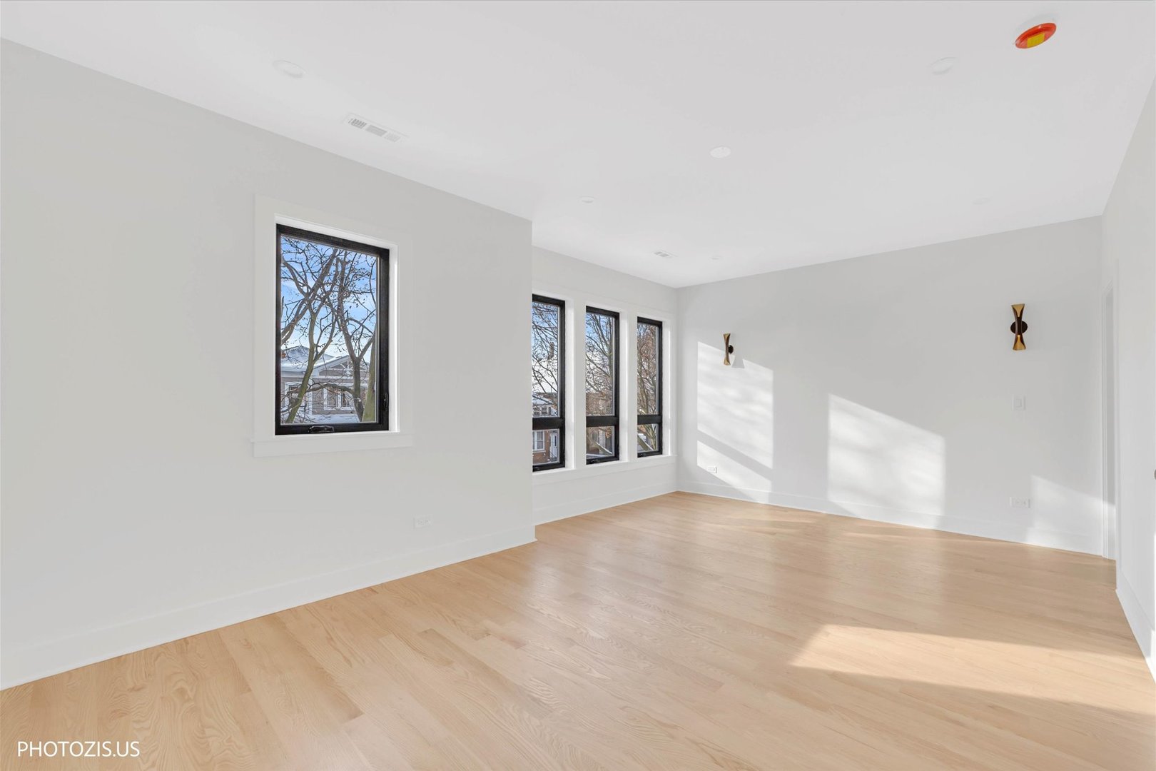 4420 West Montana Street Chicago, IL 60639 - Photo 31 of 44