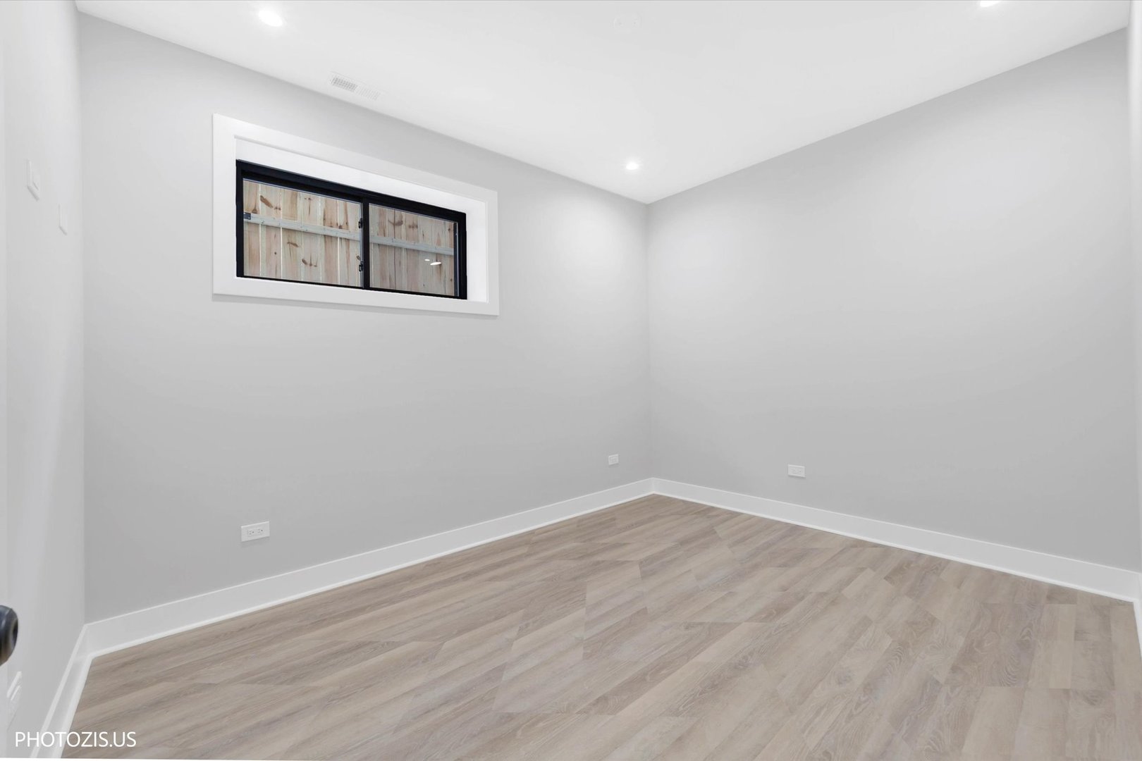 4420 West Montana Street Chicago, IL 60639 - Photo 36 of 44