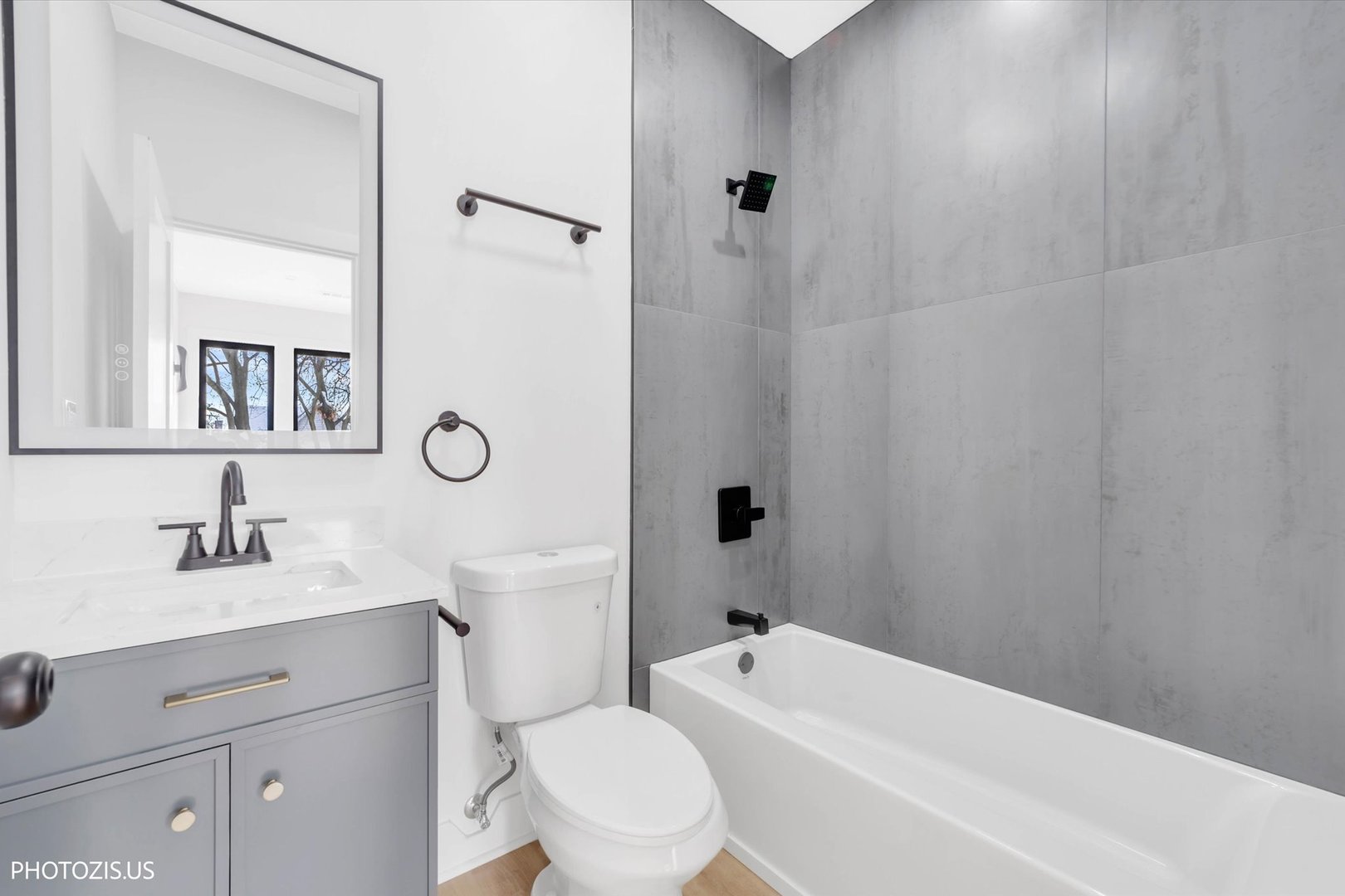 4420 West Montana Street Chicago, IL 60639 - Photo 37 of 44