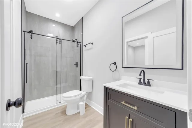 $799,000 | 4420 West Montana Street, Chicago, IL 60639