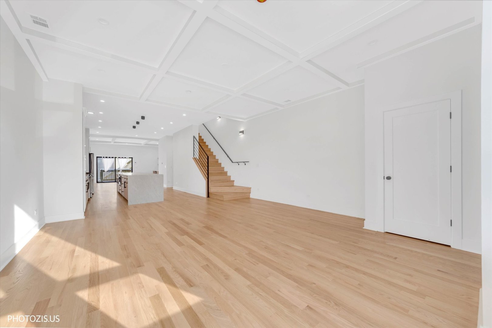 4420 West Montana Street Chicago, IL 60639 - Photo 7 of 44