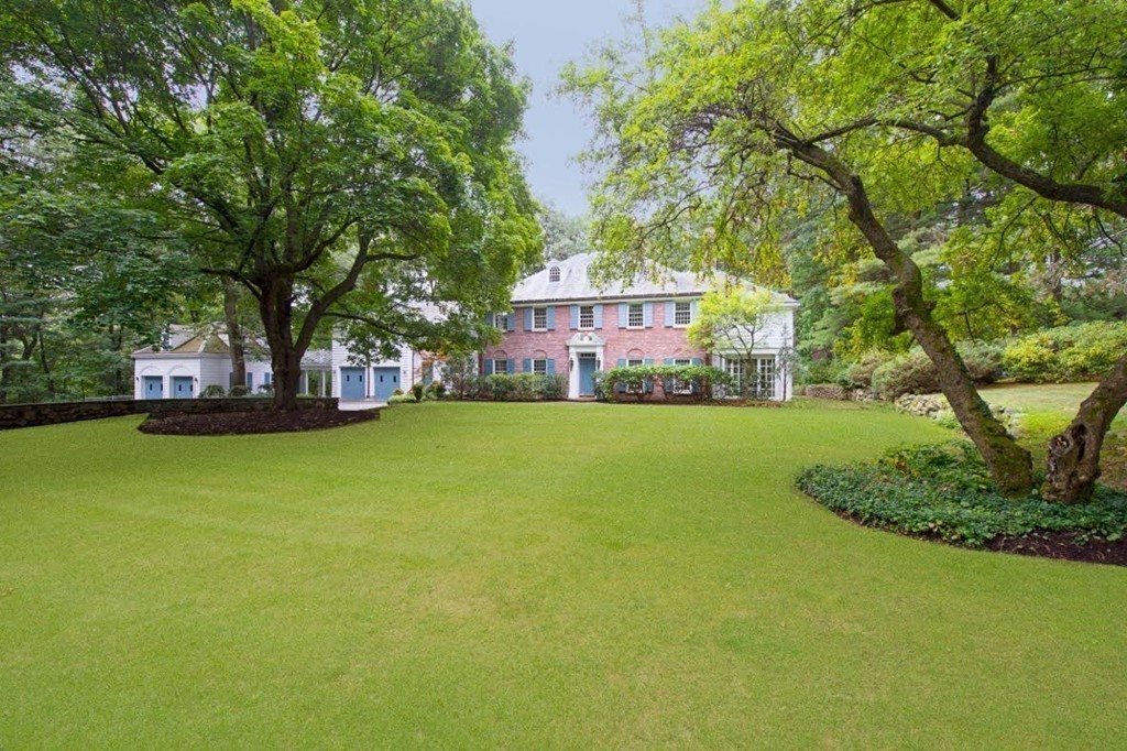 1 Robin Road Weston, MA 02493 - Photo 25 of 30