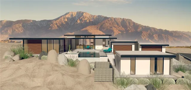 a view of a house with backyard