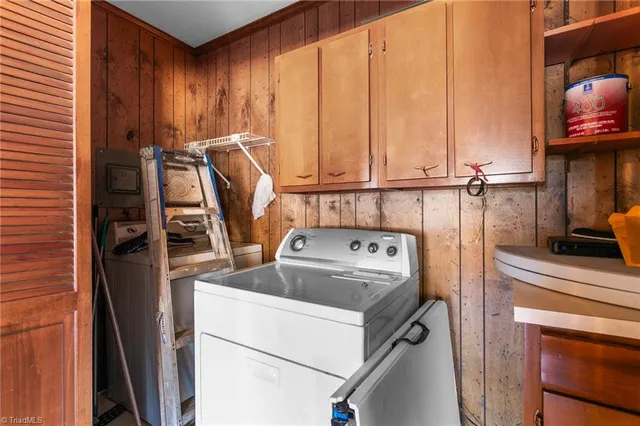 $300,000 | 802 Quail Meadow Lane, Colfax, NC 27235