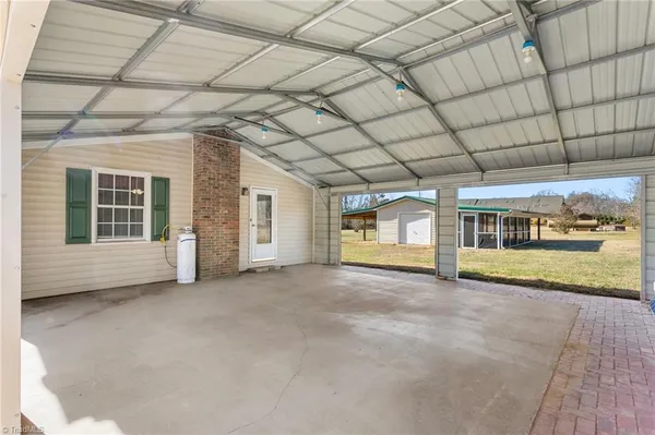 $290,000 | 802 Quail Meadow Lane, Colfax, NC 27235