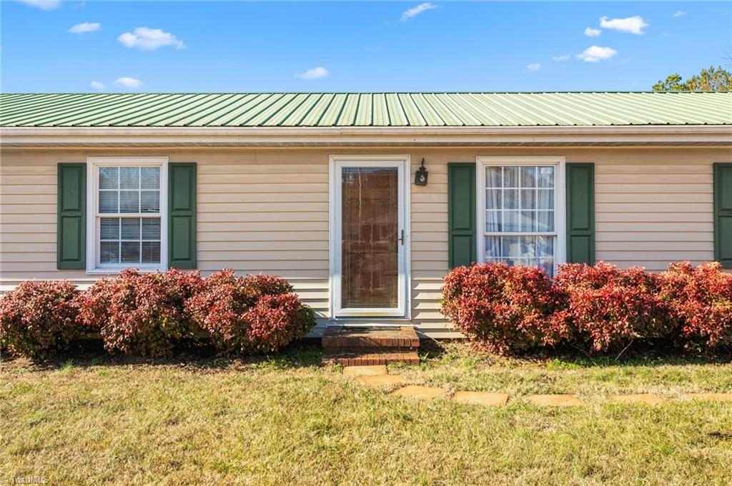 802 Quail Meadow Lane Colfax, NC 27235 - Photo 3 of 38