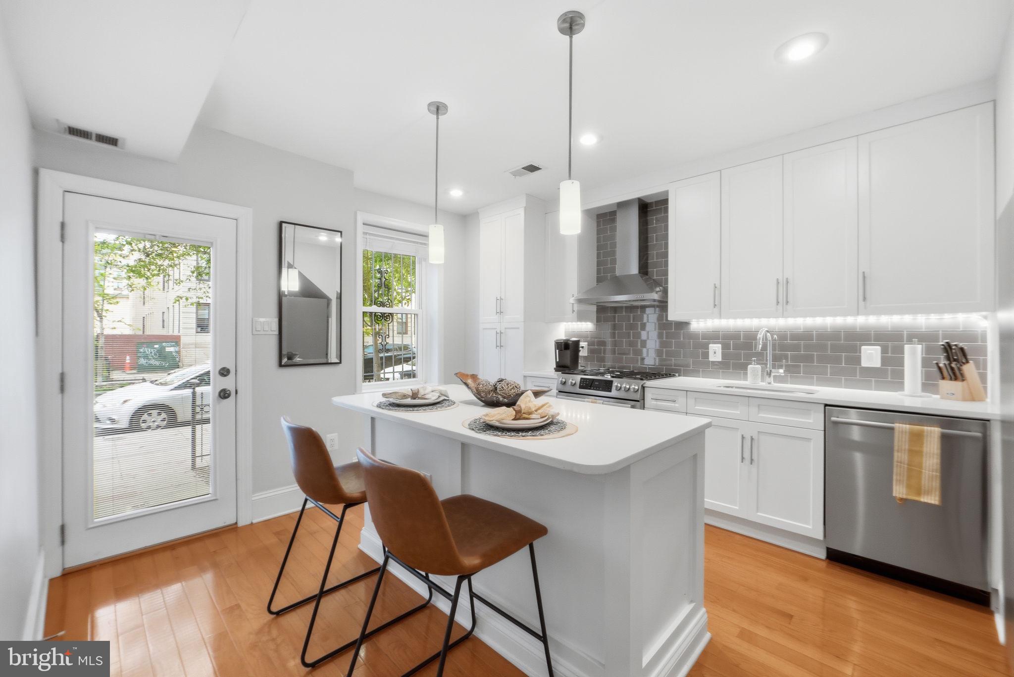 1433 W Street Northwest Washington, DC 20009 - Photo 1 of 36