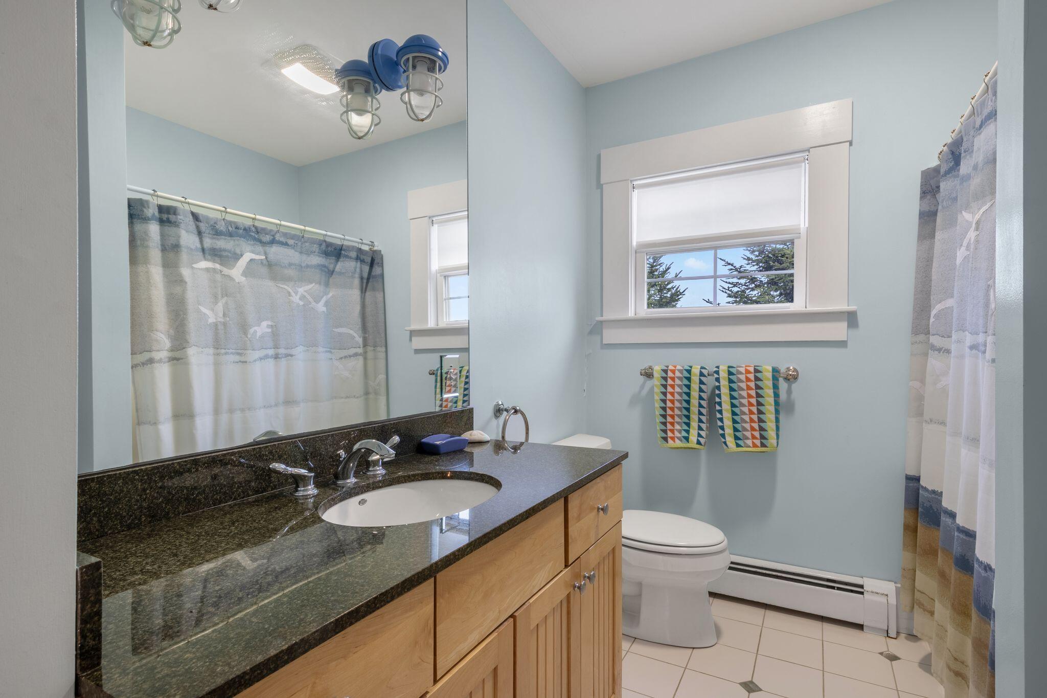4 Oak Street Kennebunk, ME 04043 - Photo 30 of 49 2nd Floor Bath