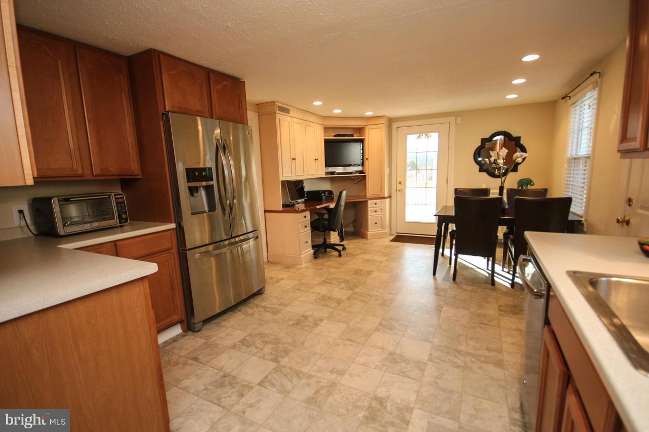 10006 Raynor Road Silver Spring, MD 20901 - Photo 13 of 30 Kitchen