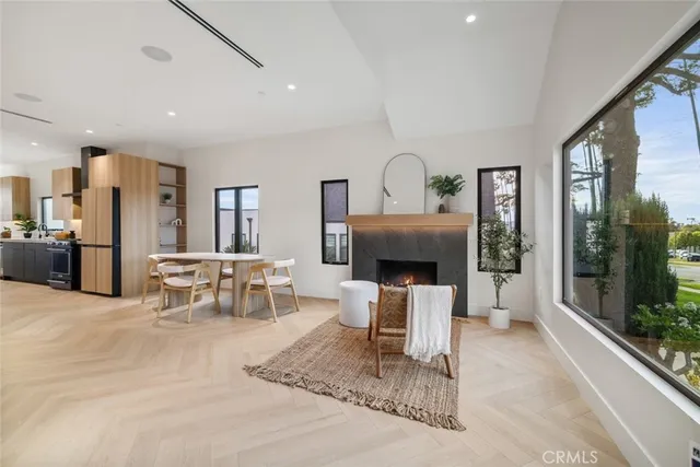 $1,995,000 | 1346 Linden Avenue, Glendale, CA 91201