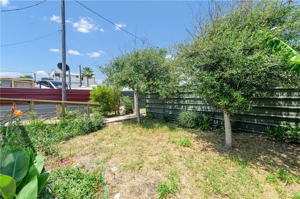 $699,000 | 438 North Station Street, Port Aransas, TX 78373