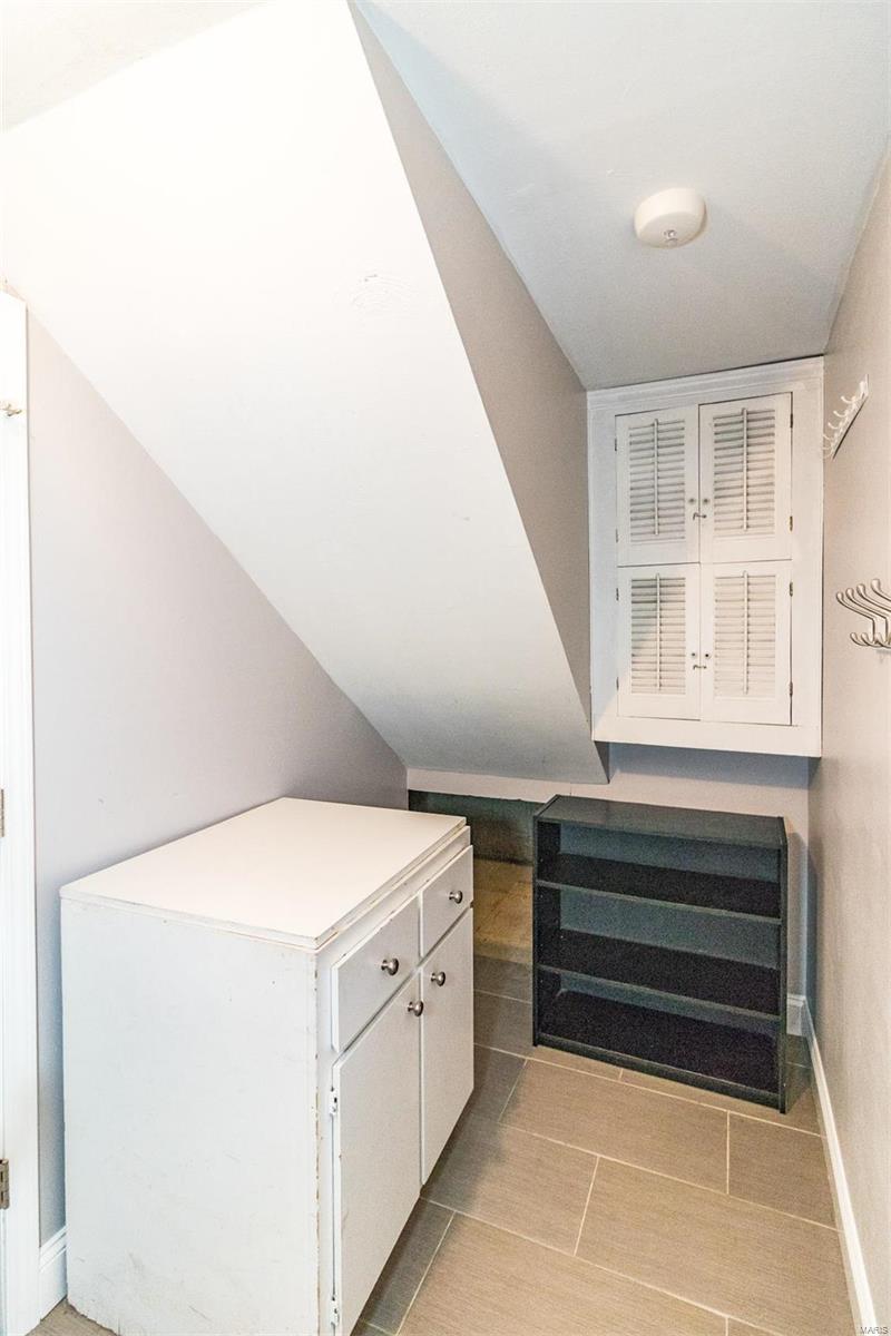 123 Oakside Lane Kirkwood, MO 63122 - Photo 22 of 27