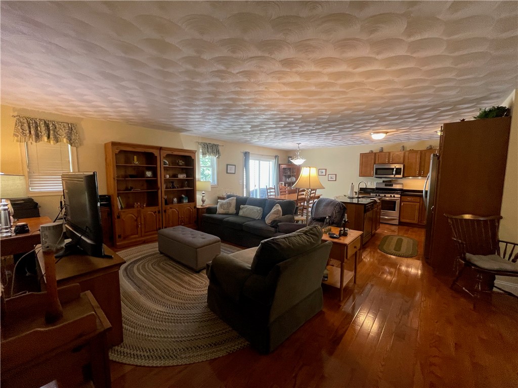 79 Whispering Pine Way Exeter, RI 02822 - Photo 9 of 30